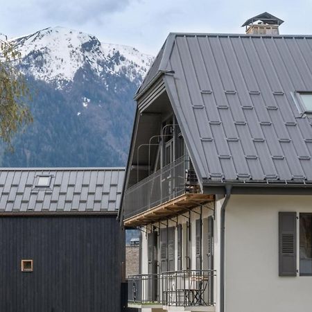 Newly Renovated Apartment With Mont Blanc View Шамони Екстериор снимка